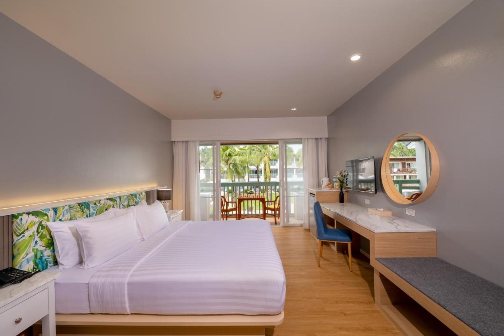 The Briza Beach Resort, Khao Lak Sha Extra Plus Exterior foto