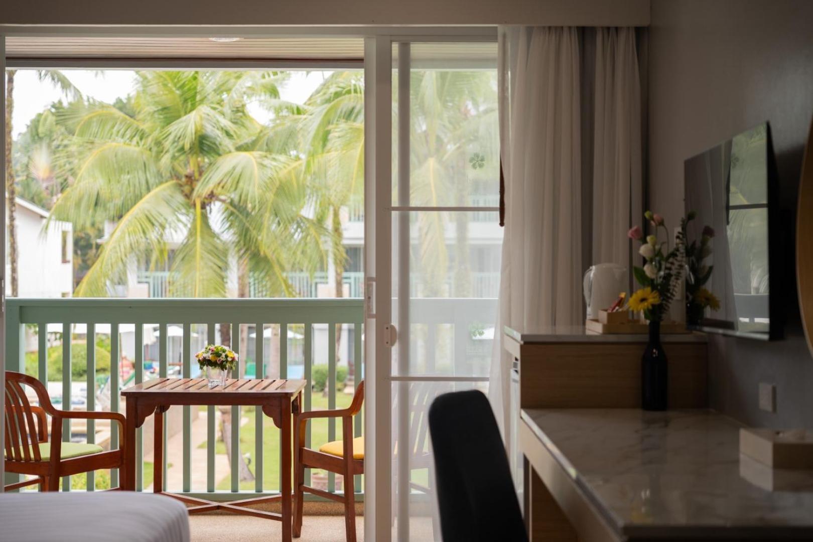 The Briza Beach Resort, Khao Lak Sha Extra Plus Exterior foto