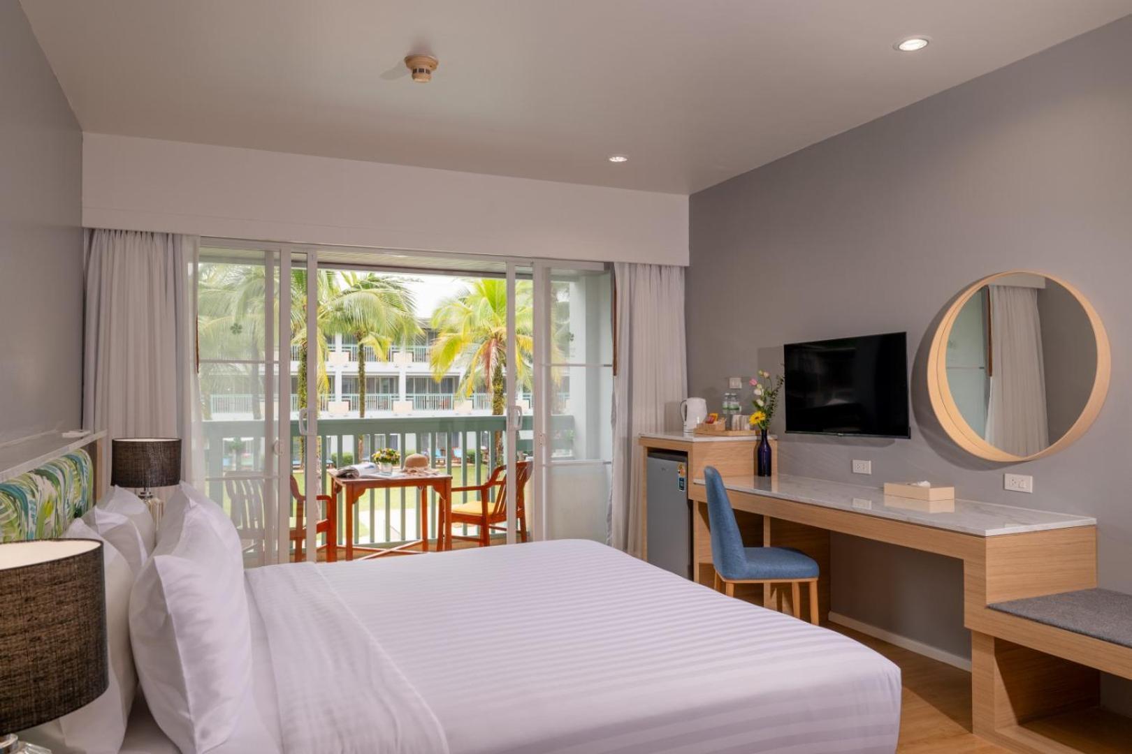 The Briza Beach Resort, Khao Lak Sha Extra Plus Exterior foto