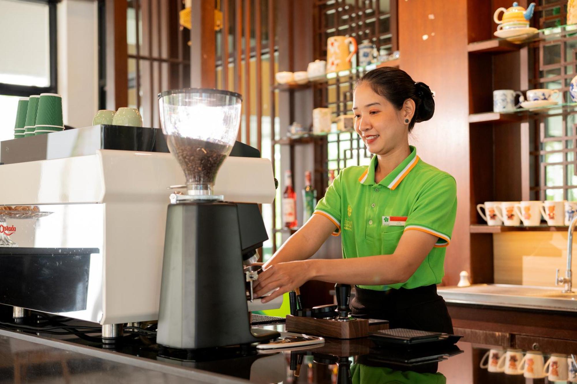 The Briza Beach Resort, Khao Lak Sha Extra Plus Exterior foto