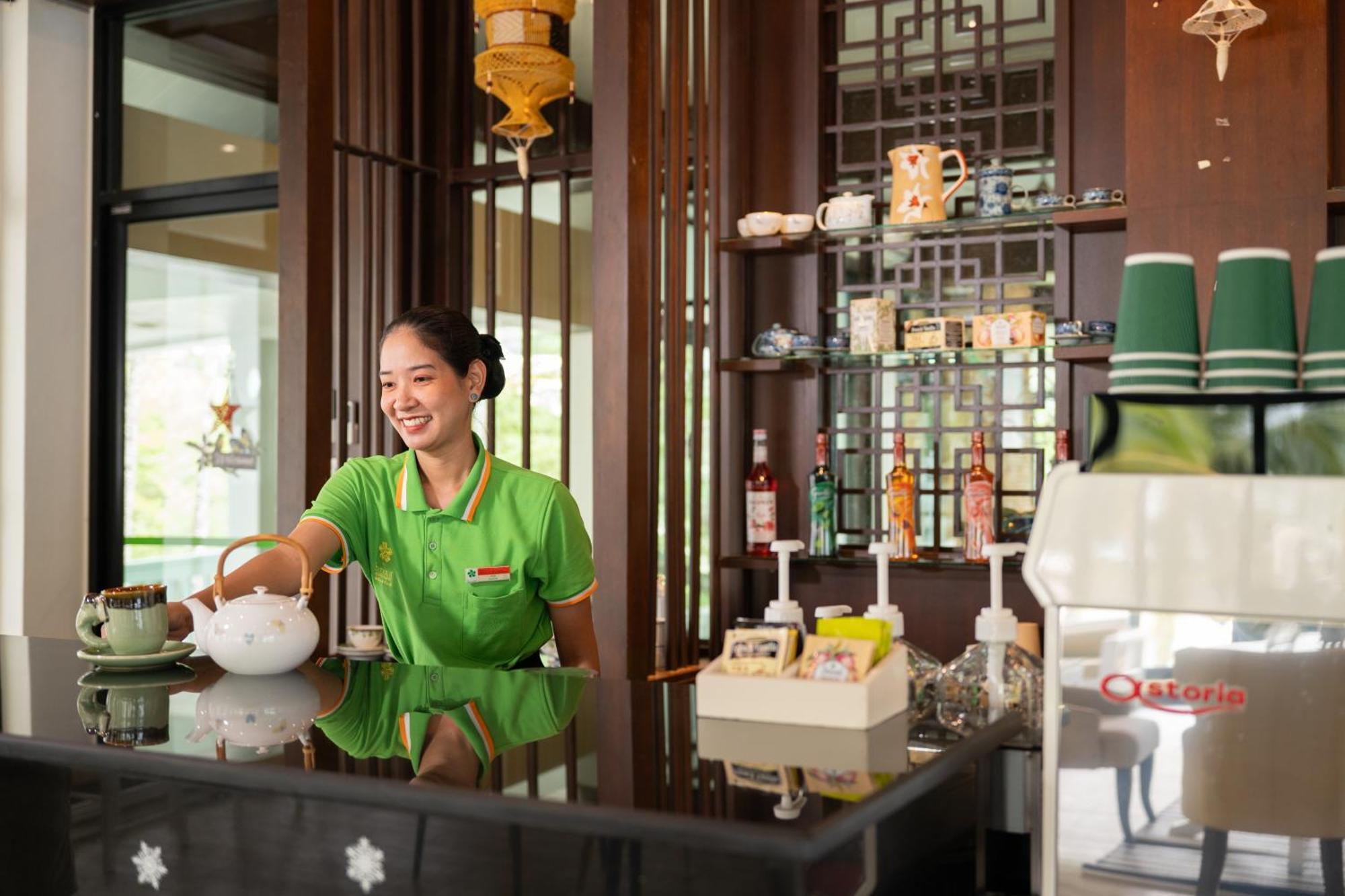 The Briza Beach Resort, Khao Lak Sha Extra Plus Exterior foto
